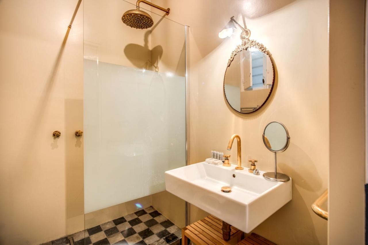 Stylish And Spacious Apartment Next To The Colosseum Rom Eksteriør billede
